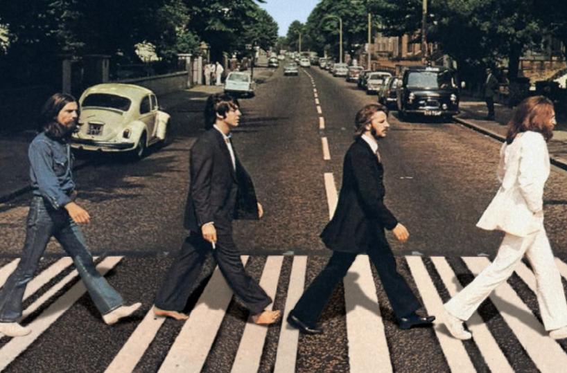 La porta dal tempo, da oggi ad allora