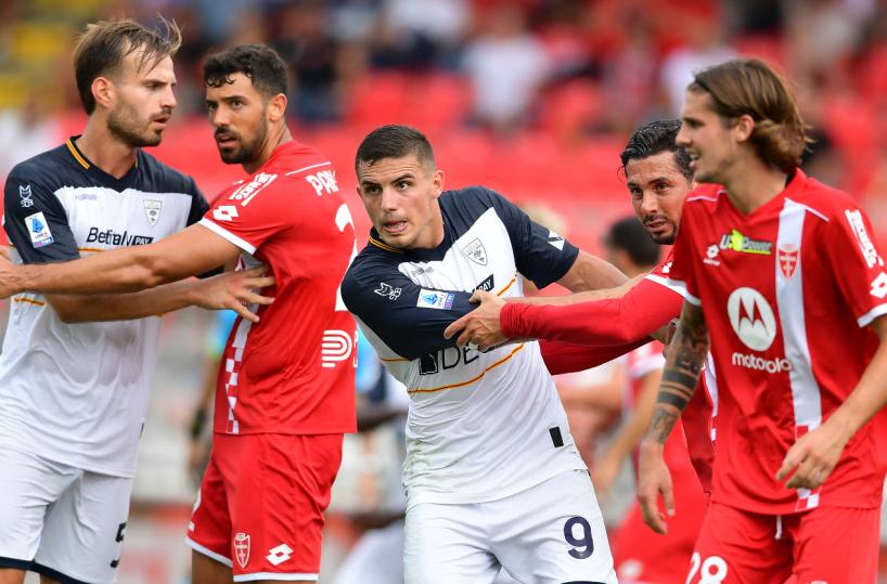 Non solo Var, contro il Lecce una sfilza di errori, col Milan l'ultimo episodio