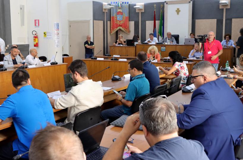 Il diario della crisi Comune, tutti in attesa delle mosse degli assessori