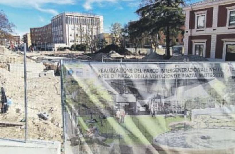 Matera, senza il terminal bus: «In Piazza della Visitazione come accogliere i tanti turisti?»