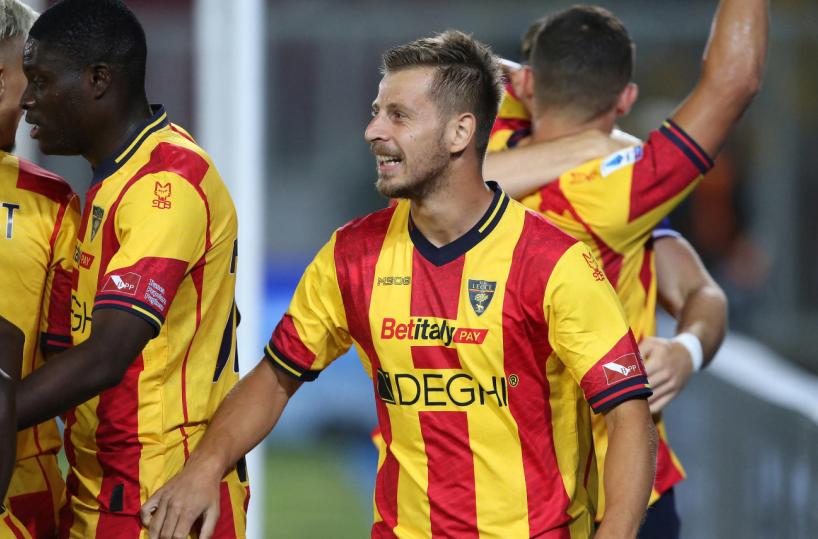 Lecce si gode Ramadani, «diga» davanti alla difesa