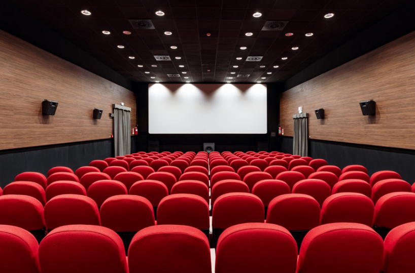 Dall’Ambasciatori all’Odeon, ricordi e suggestioni del cinema barese del secolo scorso