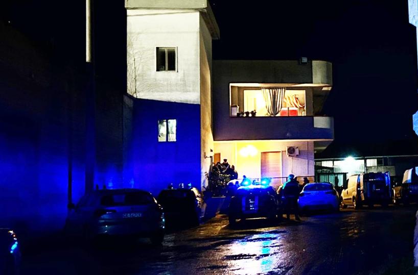 Auto sbaglia senso di marcia e provoca incidente tra Andria e Barletta: 3 veicoli coinvolti, 7 feriti