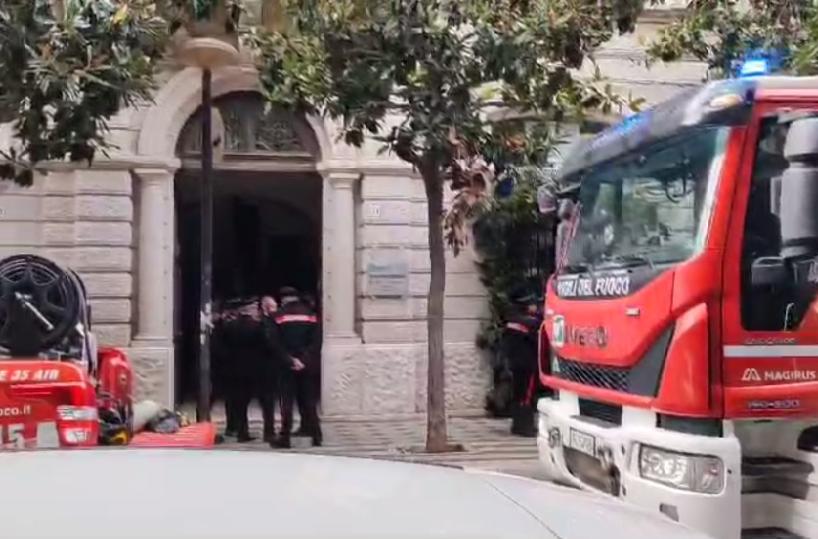 Appartamento a fuoco nel centro di Andria: muore un 70enne