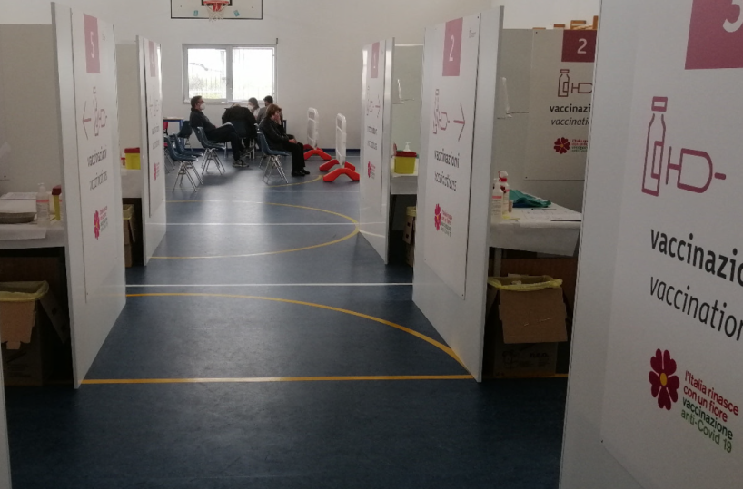 Scandali Covid in Puglia, esposto anonimo su falsi vaccini: «Qualcuno vende certificati»