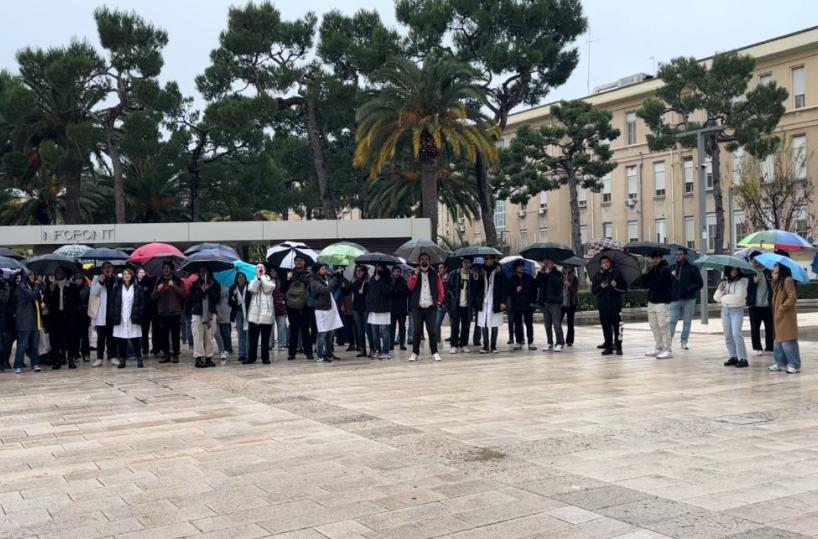 Policlinico di Bari, accessi bloccati ai tirocini, i Link Bari non ci stanno  