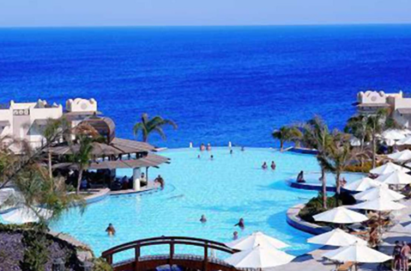 Natale, i baresi non rinunciano ai viaggi, ma su Sharm el-Sheikh c'è l'effetto guerra