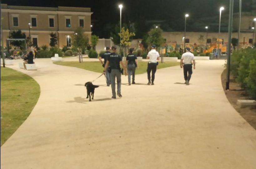 Bari, pestaggio al parco Rossani: «Pugno per odio razziale»