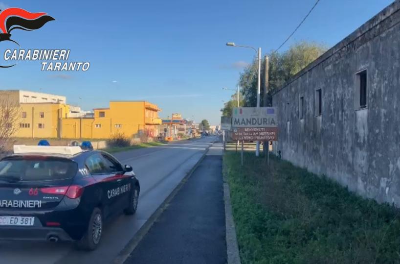 Manduria, tentano rapina ad anziano disabile: tre misure cautelari