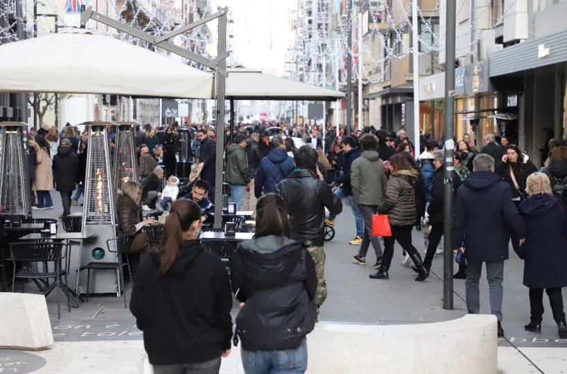  Bari, vigilie, aperitivi e movida, sicurezza alza il tiro: tolleranza zero