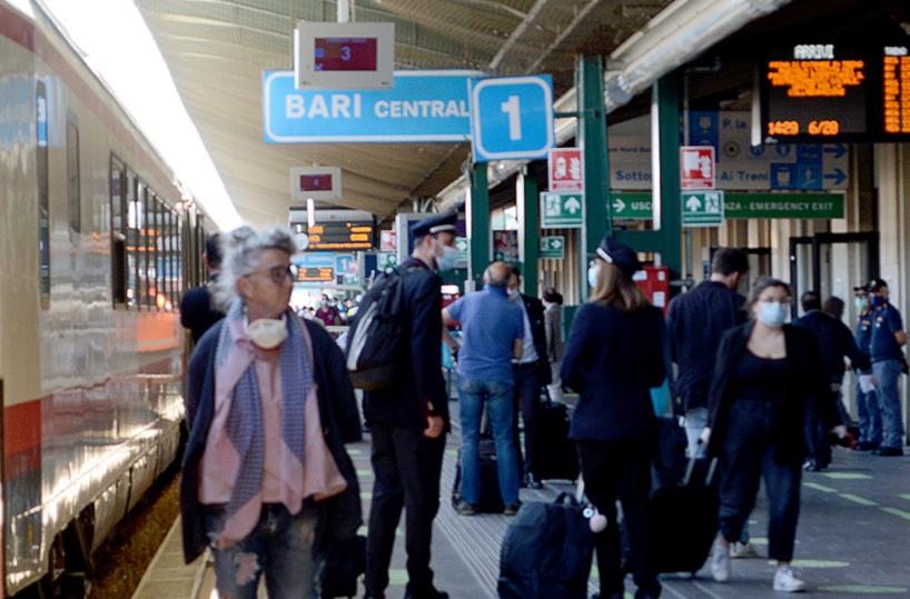 Quella «non-notizia» di un treno in ritardo per il cenone di Natale