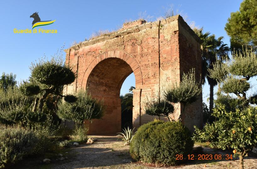 Canosa, costruisce impresa su un territorio con vincolo archeologico: denunciato 76enne