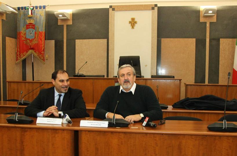 Taranto,  Melucci ieri a casa di Emiliano ma è ancora gelo con gli alleati