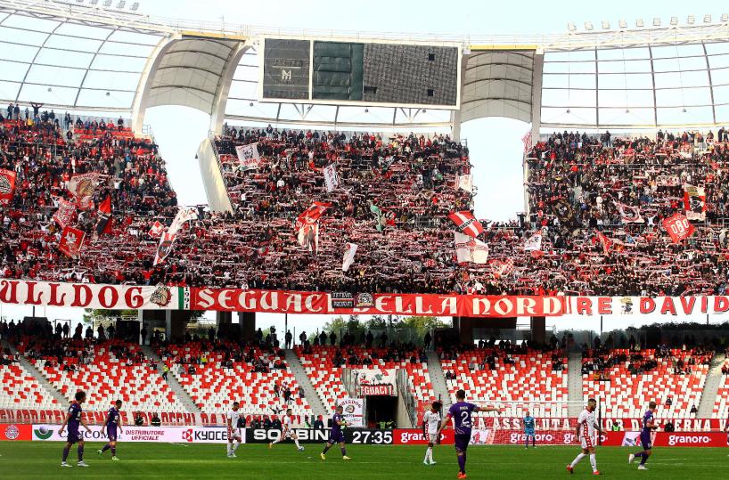 Bari, al San Nicola 89mila presenze in meno: l’obiettivo 2024 è ricreare la magia