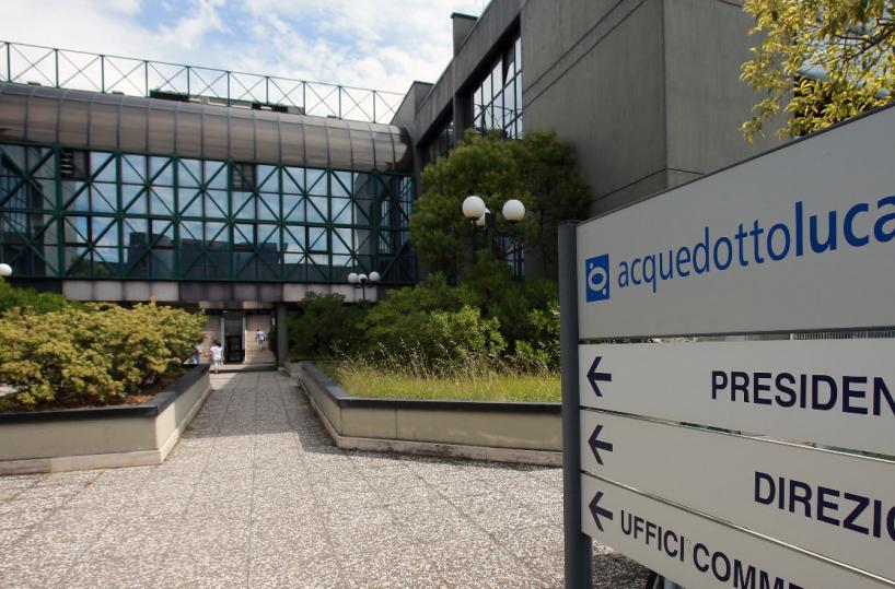 Il governatore Bardi: «Dopo il bonus gas per la Basilicata arriva il bonus acqua»