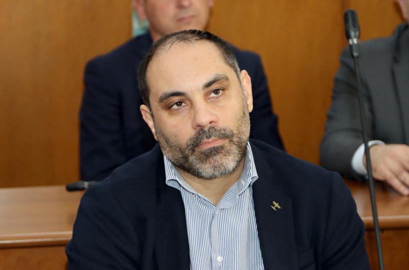Taranto, il sindaco Melucci: «Non ho alcuna paura di andare a casa»