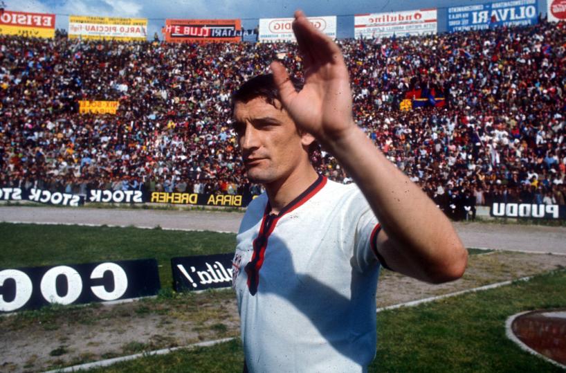Gigi Riva, gigante di umanità: un altro mito vola in cielo