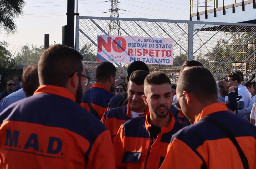 Operai e padroni uniti per salvare l’acciaio la vertenza ex ilva