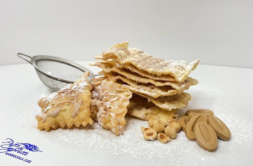 È tornato il Carnevale anche in Puglia con i dolci tradizionali