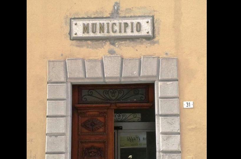 Si dimettono 10 consiglieri su 16: sospeso consiglio comunale Avigliano