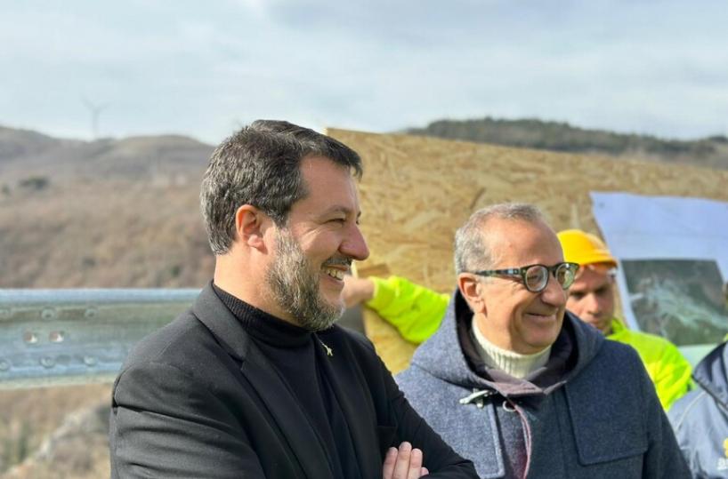 Salvini a Potenza: «Stop Irpef fino a 10mila euro? Si può fare di più»