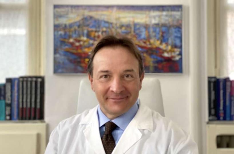 Professore di medicina legale barese patteggiò per violenza sessuale a Torino: ora torna a insegnare a Bari 