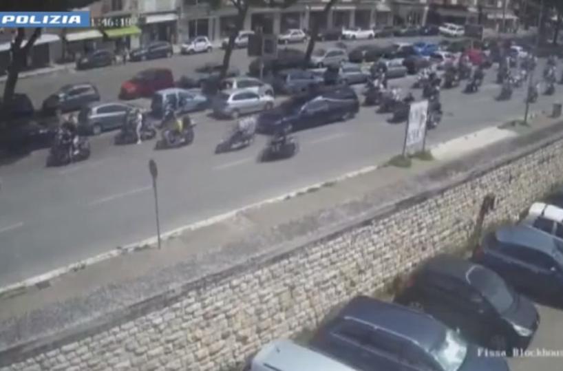 Corteo mafioso per il 27enne morto a Bari: «Carabinieri estranei all’incidente»