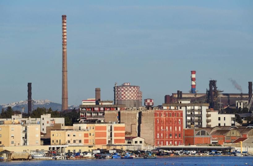 Ministro Urso: «Sì a estensione amministrazione straordinaria ex Ilva»