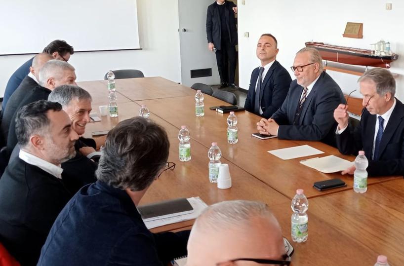 Taranto, l'ex Ilva allo Stato? Per gli ambientalisti non è la soluzione