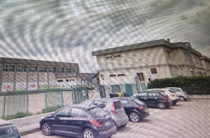 crispiano «Schiaffo allo studente dalla moglie del docente»