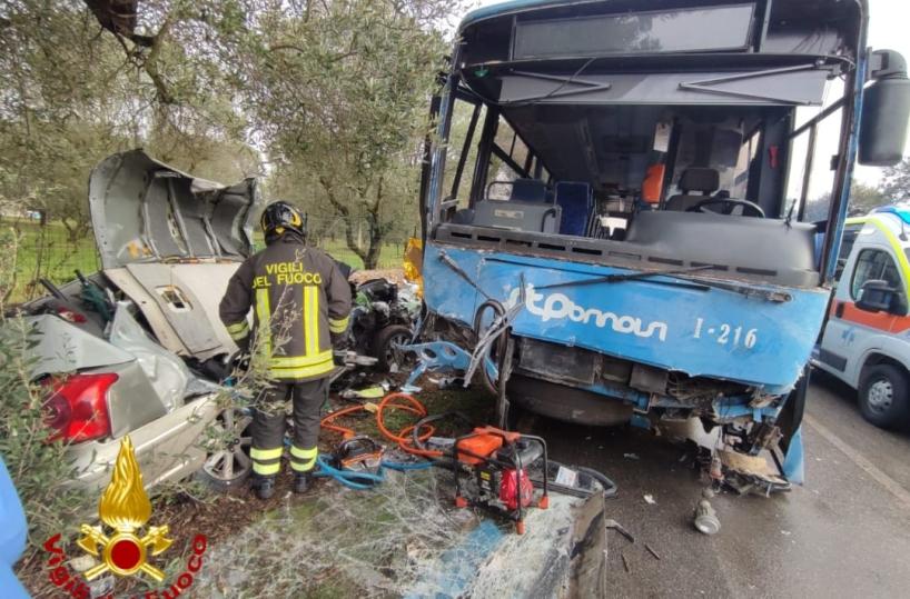 In Basilicata le ambulanze arrivano dopo 30 minuti: «Siamo in maglia nera»
