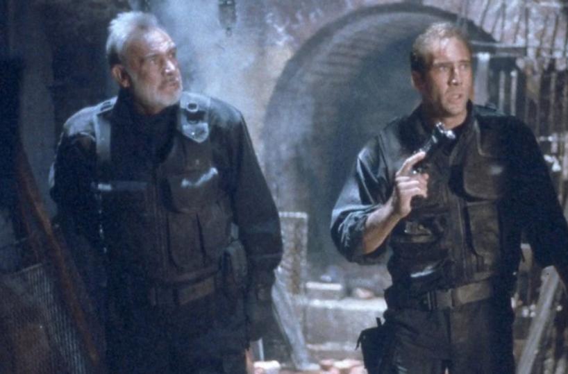 «The Rock», sull’isola di Alcatraz la missione impossibile di Nicolas Cage e Sean Connery