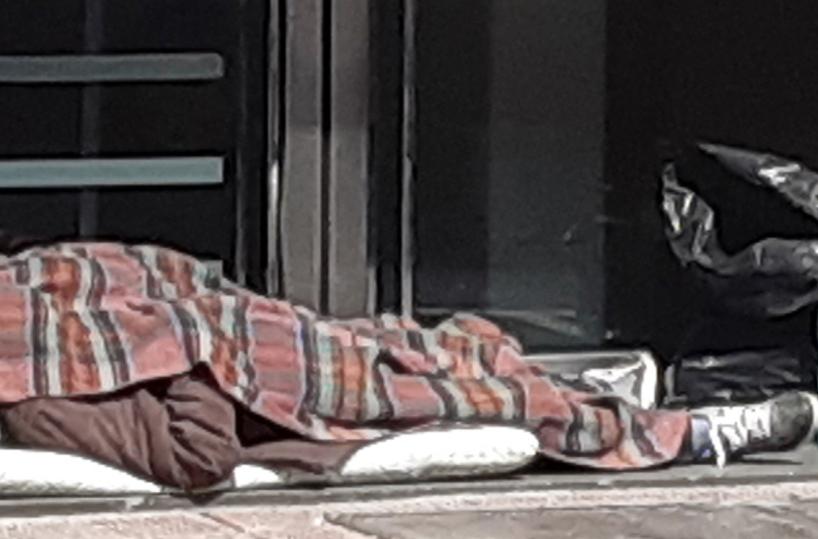 Bari, stenti e violenza: la strage silenziosa dei senza dimora