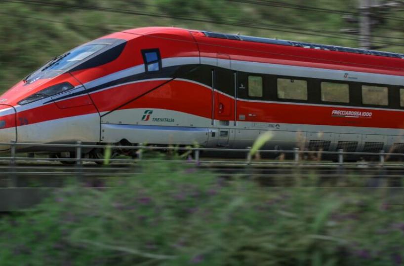 Frana sui binari, ecco tutte le modifiche ai treni per l’emergenza sulla Foggia-Caserta