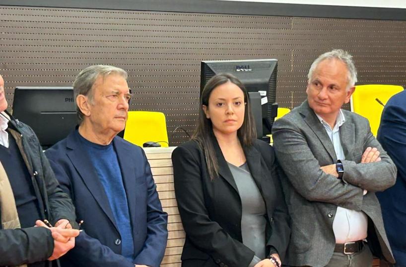 Inaugurata la biblioteca dell'ospedale di Taranto, disponibili 2mila testi