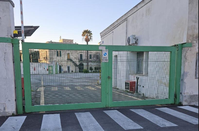 Autobus Fse in panne sulla Galatone-Nardò: odissea per utenti e autisti, pullman fermo per ore