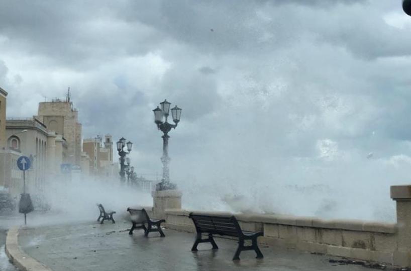 Allerta gialla in tutta la Puglia: venti di burrasca per le prossime 36 ore