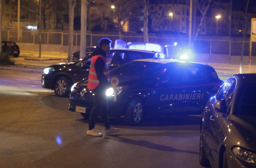Pestaggio mafioso al pusher infedele e minacce dalle donne del clan: 8 arresti dopo aggressione a Santo Spirito