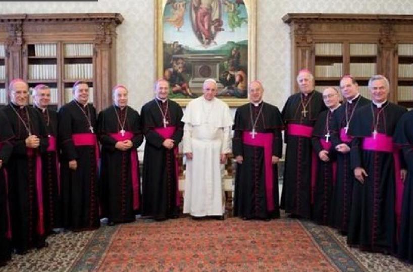 I vescovi delle diocesi pugliesi dal Papa il 18 aprile