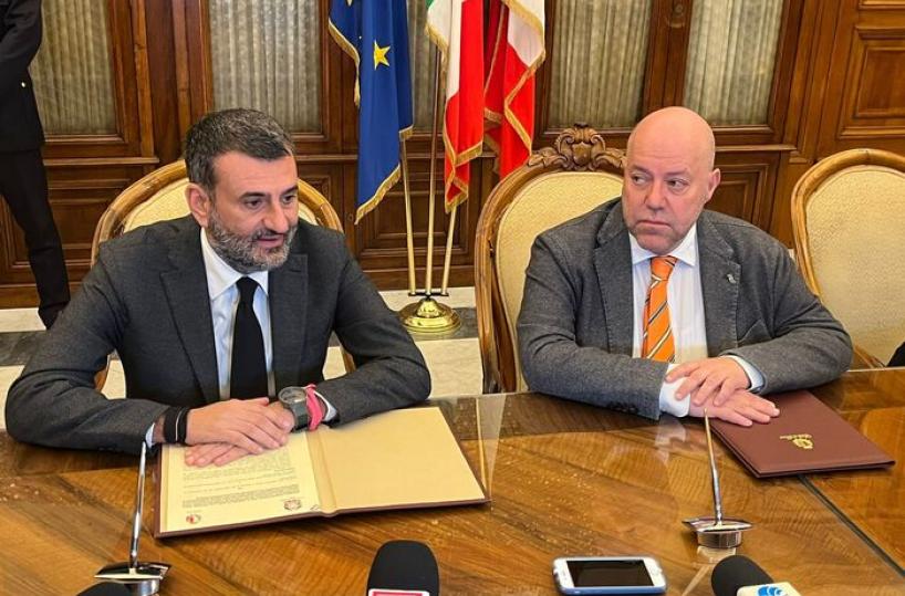 Bari, indagine archiviata su Decaro all'Antimafia, la Procura la secreta