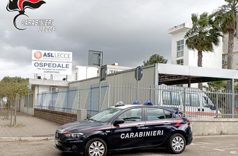 Minaccia e aggredisce assistente sociale che vuole ricoverare la moglie: arrestato un uomo a Copertino