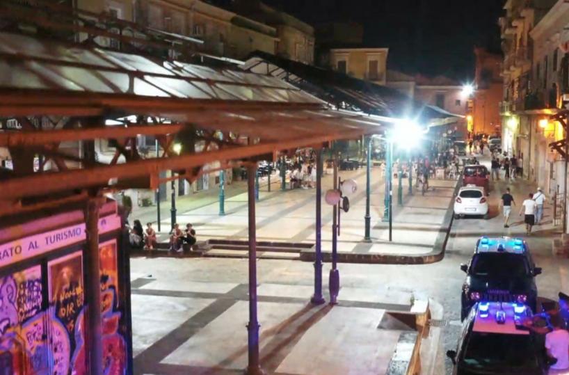 Foggia e la movida violenta, «Aggressione feroce»: le accuse al branco