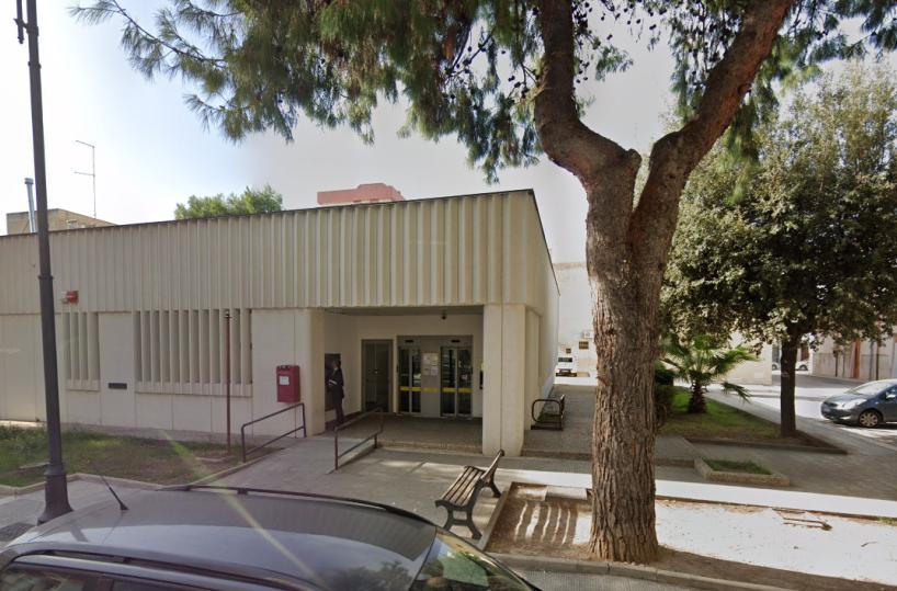 Bomba all'ufficio postale di Trinitapoli: i ladri fuggono a mani vuote