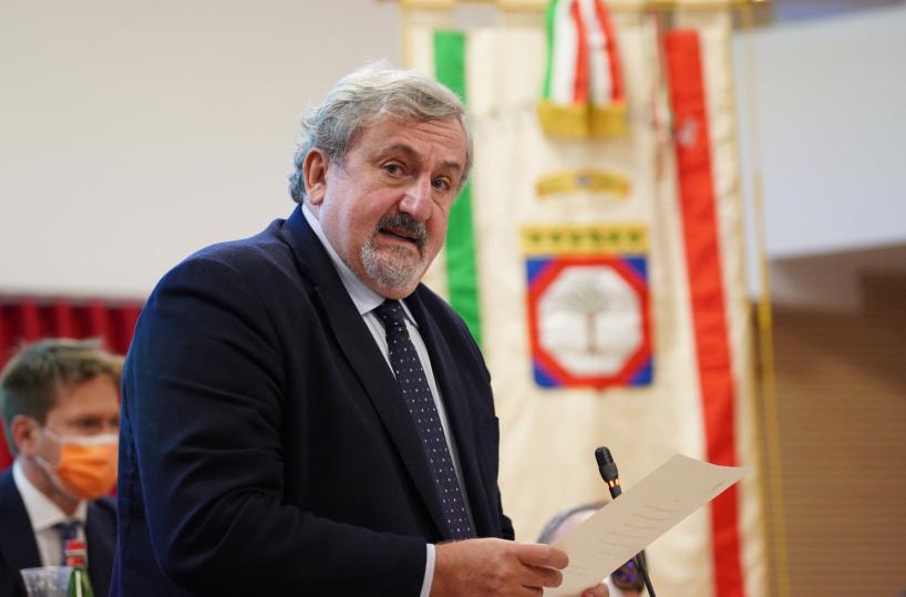 Il centrodestra pugliese annuncia mozione di sfiducia nei confronti di Emiliano