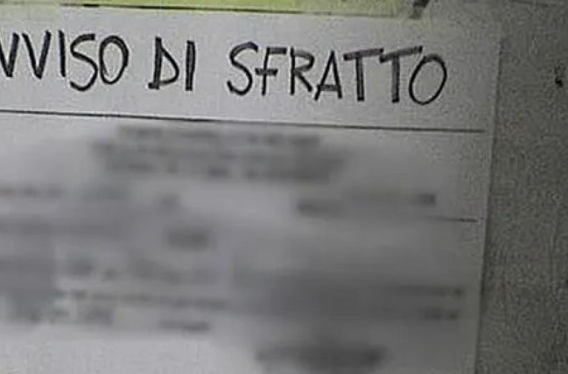 Taranto, mamma e figlio autistico di nuovo sfrattati da casa: lo sfogo