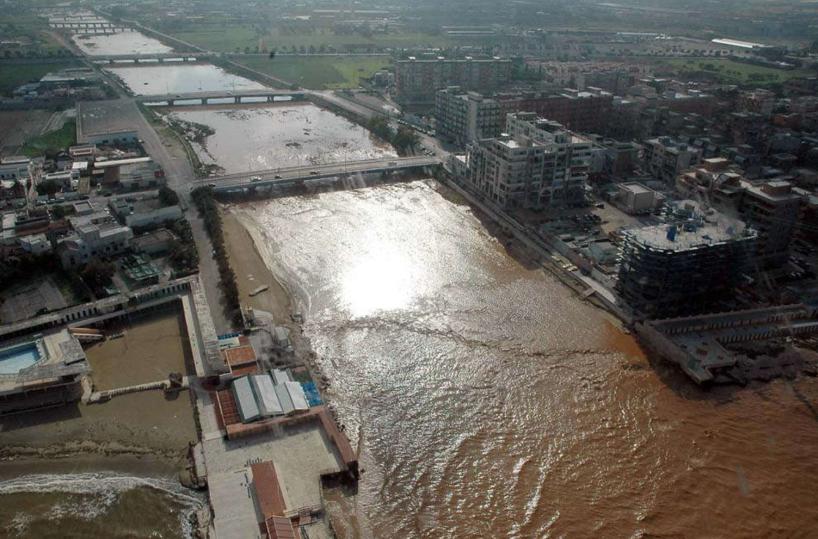 Bari a rischio alluvioni, ancora oggi come ieri