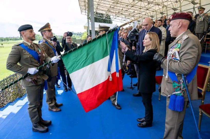 A Roma conferita la Croce d'argento alla bandiera del 21° Reggimento di Foggia