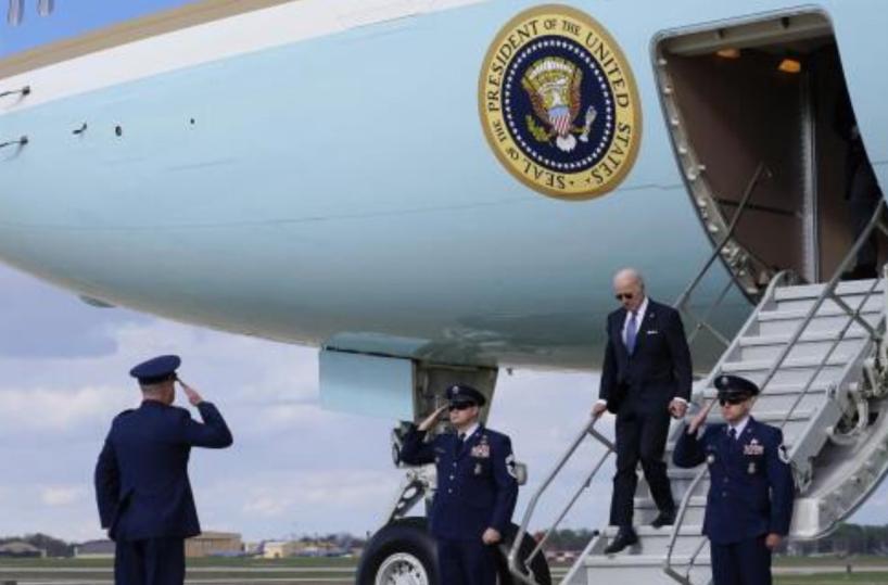 Gli Usa scelgono Brindisi: qui farà scalo Joe Biden e la sua delegazione per il G7