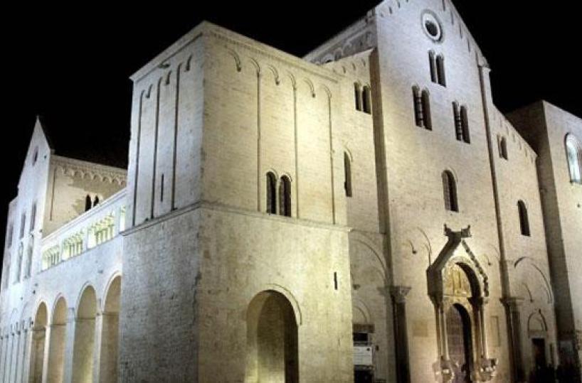 Festa di San Nicola, le limitazioni al traffico: in un Qr Code la mappa dei divieti giorno per giorno