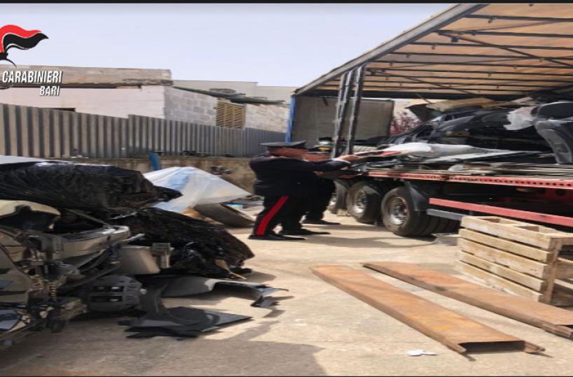 Castellana, smontano auto di lusso per rivendere i pezzi all'estero: 4 arresti